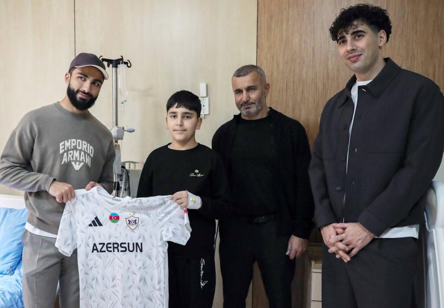 Qurban Qurbanov Uşaq Klinikasını ziyarət edib - Şəkillər