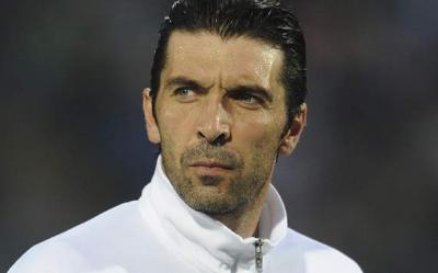 Buffon: "Bu, yüz ilin transferi sayılmalıdır"
