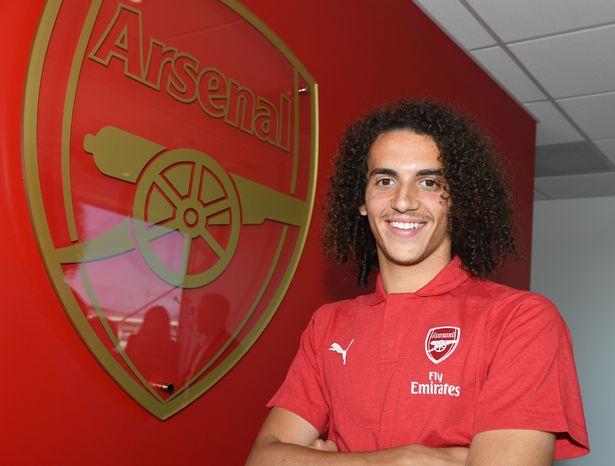"Arsenal" 19 yaşlı futbolçu aldı