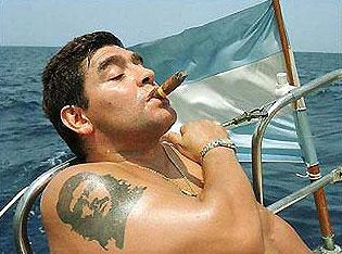 Maradonanı məhkəməyə verdilər