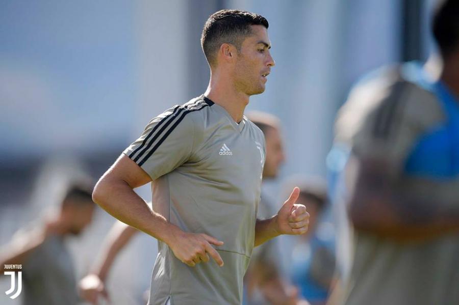 Ronaldo "Yuventus"da növbəti qolunu vurdu