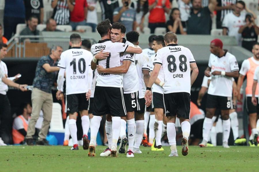 "Beşiktaş" iştirak ərizəsini UEFA-ya göndərdi - siyahı