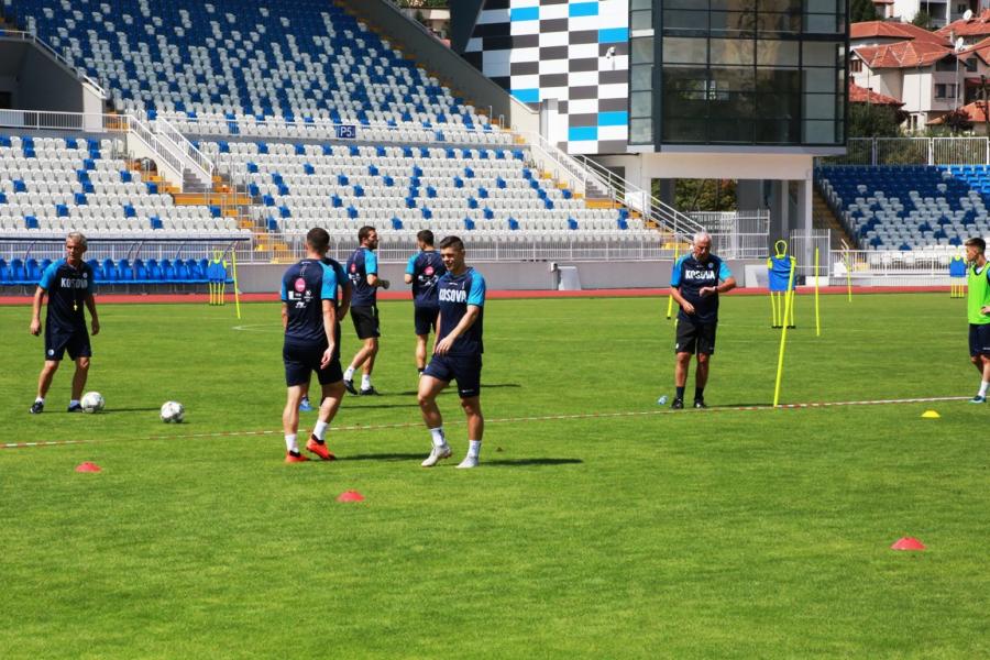 Kosovolu futbolçular millimizlə oyundan danışdılar