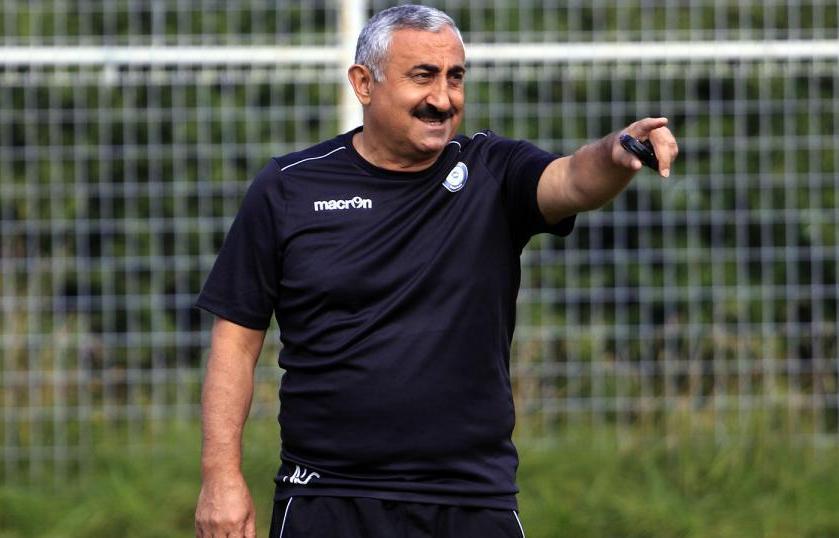 "Hakim futbolçuların çəkdiyi zəhməti yerə vurdu" - Nazim Süleymanov