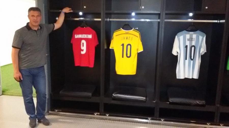 Futbolumuzun səfiri Vəli Qasımov