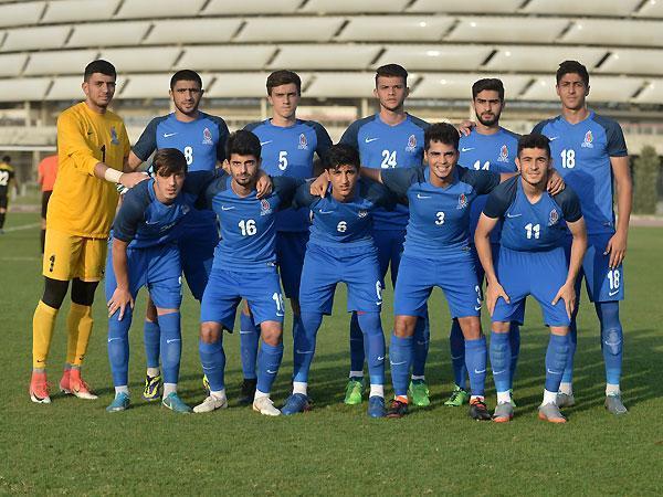 Yığmamıza 22 futbolçu çağırıldı