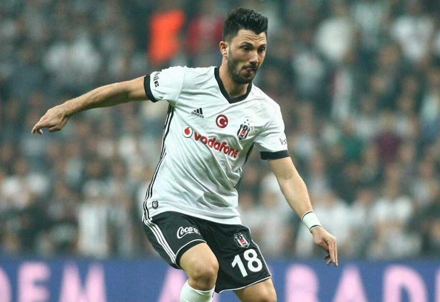 Fasilədə aş yedi, komandadan qovuldu -  "Beşiktaş"da maraqlı olay  