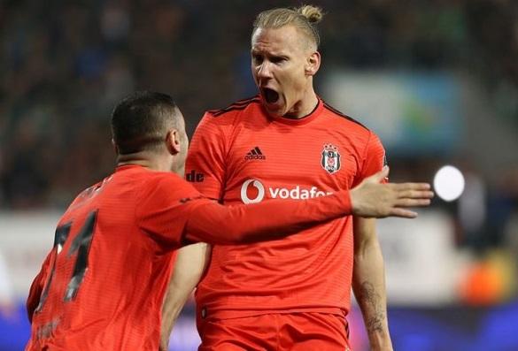 "Beşiktaş"ın oyununda 9 qol -  Video