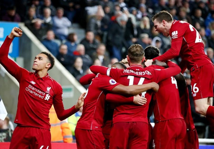 "Liverpul" yenidən lider oldu