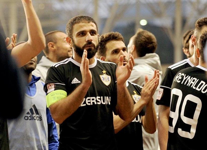 Rəşad Sadıqov daha bir il "Qarabağ"da!