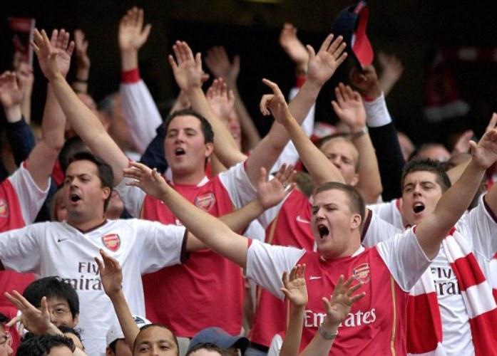 "Arsenal" fanatlarına Bakıda Mxitaryanın maskasını taxmaq təklif edildi