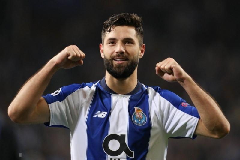 "Atletiko" "Portu"dan futbolçu aldı - rəsmi