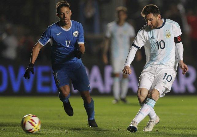 Messi 2 dəqiqəyə dubl etdi - Video