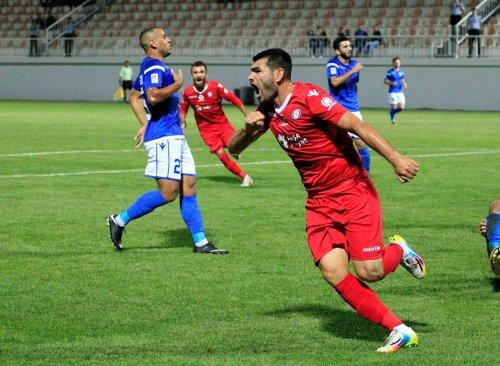 "Sumqayıt"ın futbolçusu 27 yaşında karyerasını bitirdi