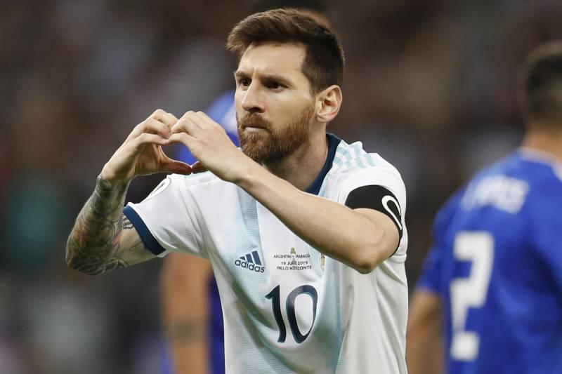 Messi qol vurdu, Argentina heç-heçə etdi