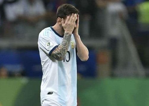 "Qrupdan çıxmamaq ağılsızlıq olar" - Messi