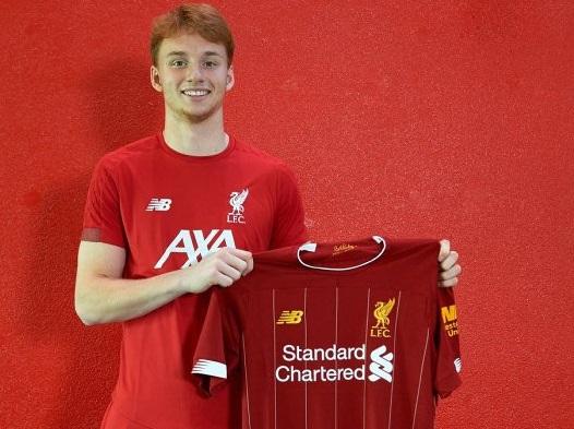 "Liverpul"dan  ilk transfer