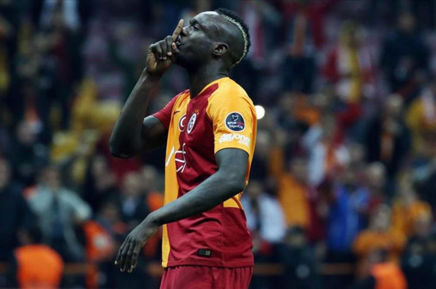 "Qalatasaray"dan ayrılmır - açıqlama