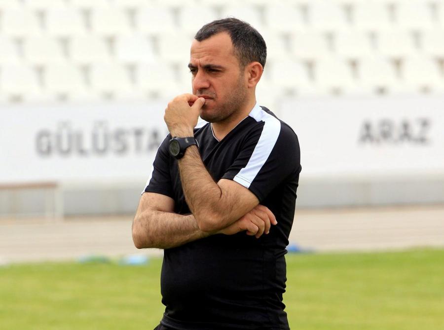 "Futbolçular hələ tam formada deyillər" - Ayxan Abbasov