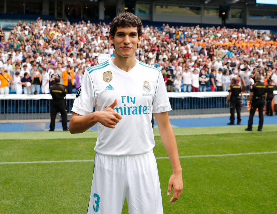 "Real"ın daha bir futbolçusu Premyer Liqa klubunda