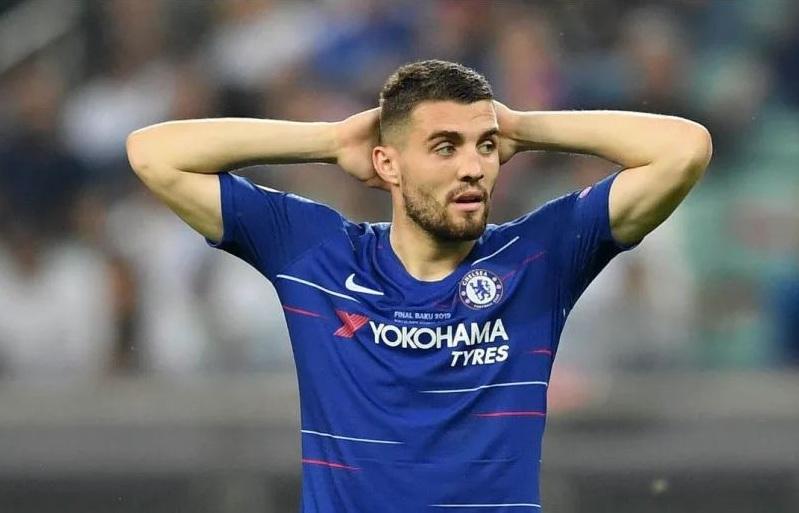 "Çelsi"nin futbolçusu millimizlə oyunu buraxacaq
