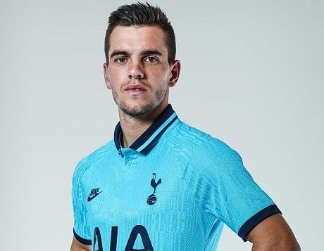 "Tottenhem"in yeni forması - Şəkillər 