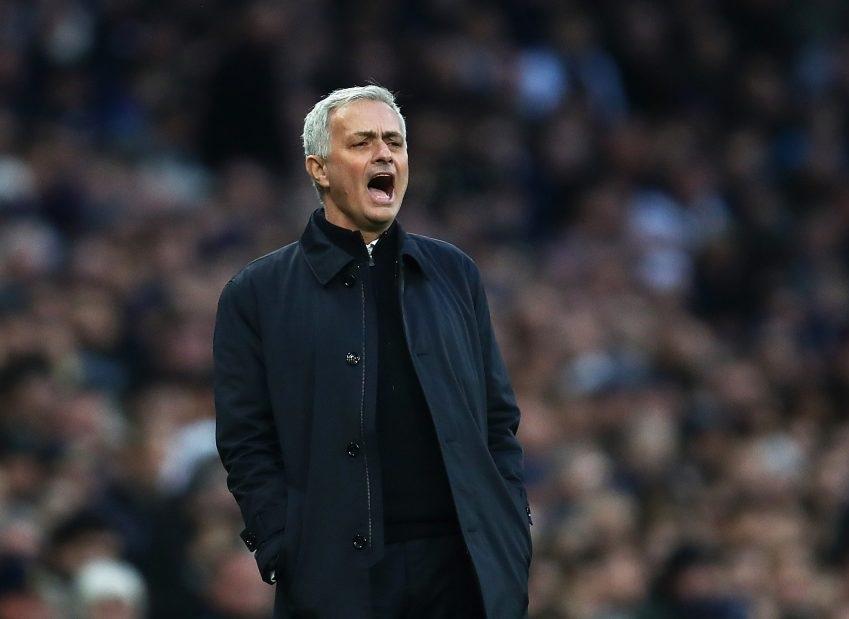 "Yaxşı yox, pis xəbər gözləyirəm" - Mourinyo