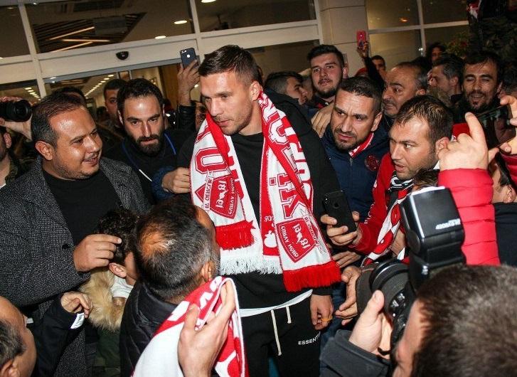 Podolski yenidən Türkiyə Superliqasında