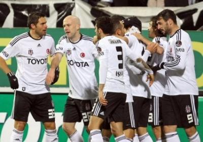 Türkiyə Superliqası: "Beşiktaş" və "Trabzonspor"dan inamlı qələbə