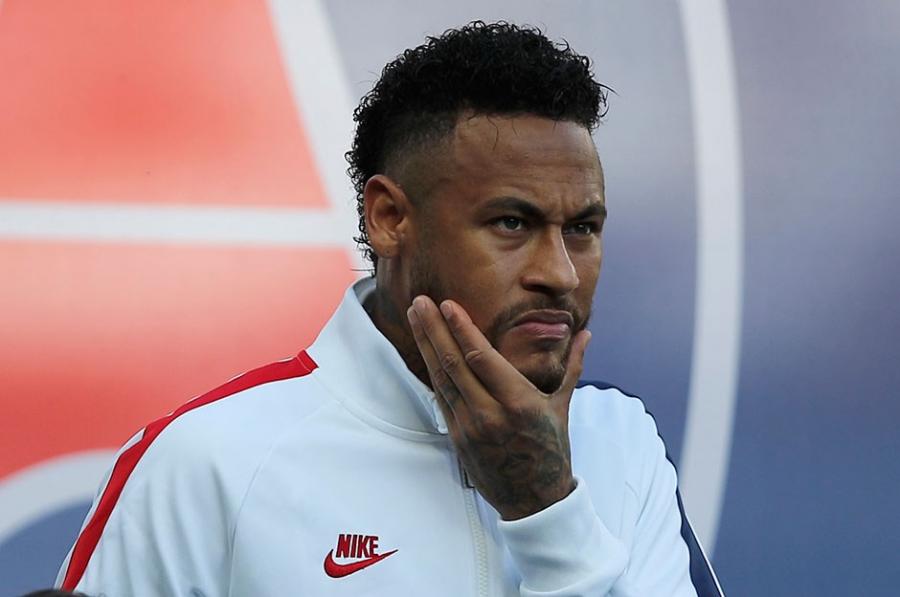 Neymar zədələndi - Heyətdən çıxarıldı