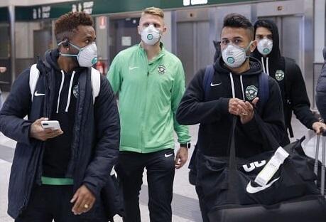 Futbolçular "İnter"lə oyuna maska ilə getdilər - Şəkillər