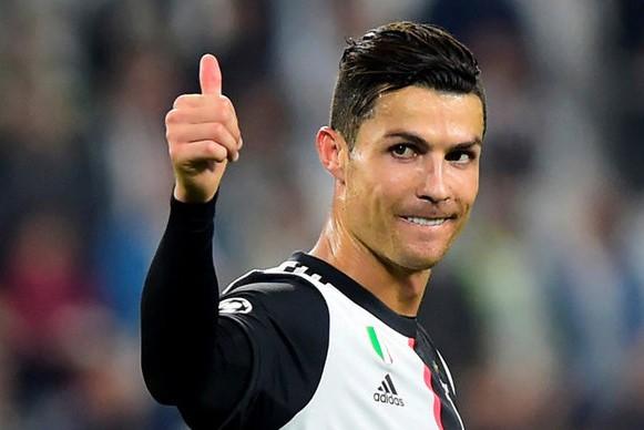Ronaldonun anası xəstəxanadan çıxdı –Şəkil