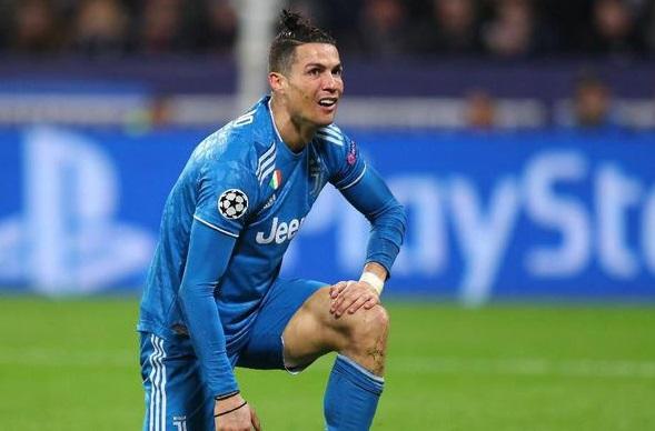 Ronaldo İtaliyaya qayıtmaqdan imtina etdi -