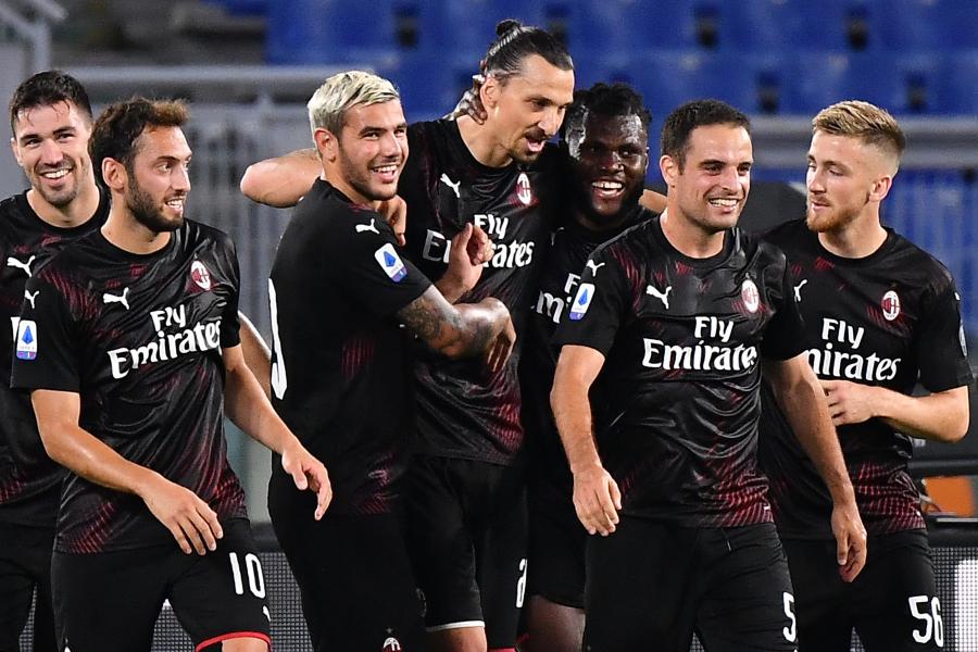"Milan"ın yeni forması -  Şəkillər