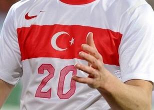 Avropada oynayan türk futbolçuların reytinqi açıqlandı
