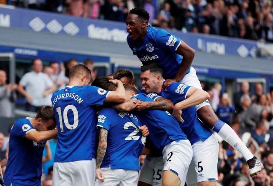 “Everton” 81 il sonra rekordunu yenilədi 