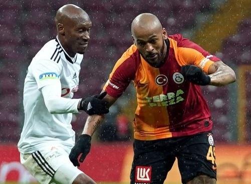 "Beşiktaş" "Qalatasaray"ı məğlub yola saldı