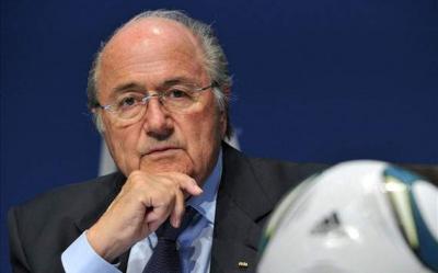 Blatter: "Qapı xətti texnologiyasının tətbiqi artıq məcburidir"