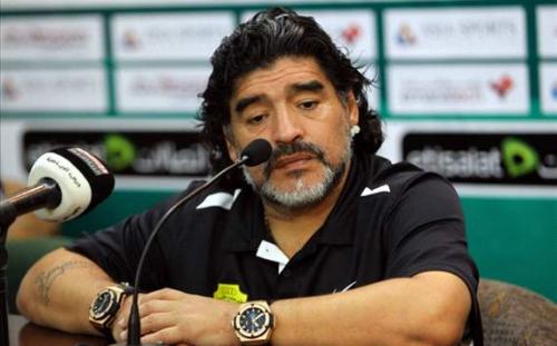 Maradona "Əl Vasl" klubu ilə yollarını ayırdı