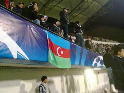 Azərbaycan bayrağı Çempionlar Liqasının oyununda (FOTOSESSİYA)