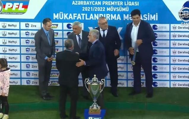 "Qarabağ"ın qızıl medalı şəhid atasına təqdim olundu - Şəkillər