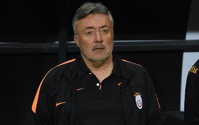 "Qalatasaray" baş məşqçisi ilə müqaviləni ləğv edir