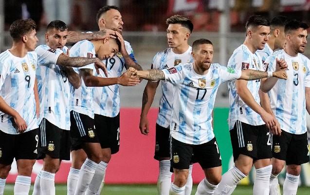 Argentina millisinin DÇ-2022 üçün forması - Şəkil