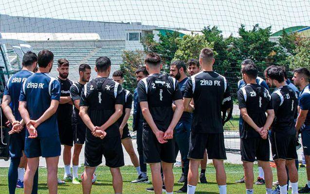 “Zirə” iki futbolçunu bağışladı