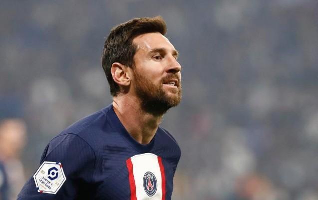 Messi Laportanın zənglərinə məhəl qoymur