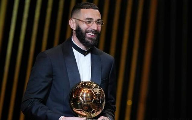 Benzema "Qızıl top"u "Lion"un oyununa apardı - Şəkillər