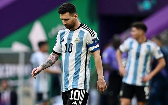 Argentinanın şok məğlubiyyəti - Video