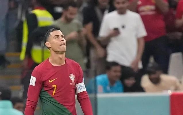 Ronaldo Portuqaliya millisinin düşərgəsini tərk etmək istəyib