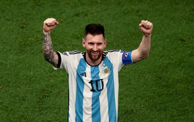 FİFA Messi ilə bağlı paylaşımı sildi
