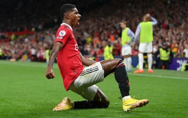 "Mançester Yunayted" 4 futbolçu ilə müqaviləni uzatdı